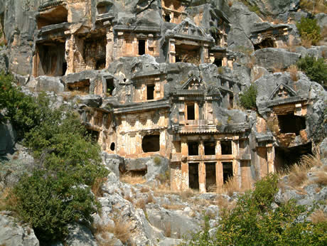 Lykischen graber in myra antalya provinz foto