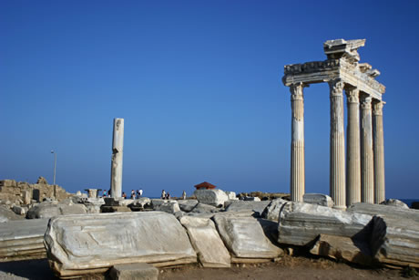Ruine antice antalya foto